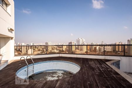 Apartamento à venda com 280m², 3 quartos e 3 vagas Apartamento à venda com 280m², 3 quartos e 3 vagasCobertura - Piscina