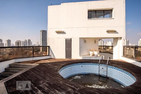 Apartamento à venda com 280m², 3 quartos e 3 vagas Apartamento à venda com 280m², 3 quartos e 3 vagasCobertura - Piscina