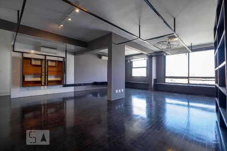 Apartamento à venda com 140m², 2 quartos e 1 vaga Apartamento à venda com 140m², 2 quartos e 1 vagaSala