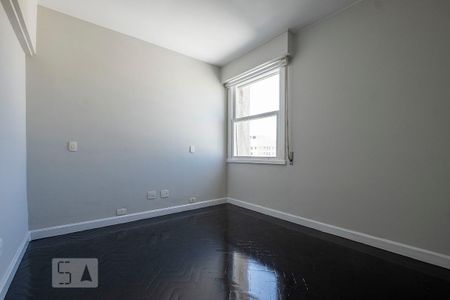 Apartamento à venda com 140m², 2 quartos e 1 vaga Apartamento à venda com 140m², 2 quartos e 1 vagaSuíte 2