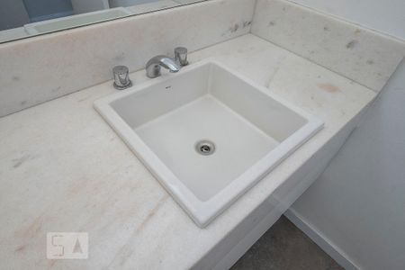 Apartamento à venda com 140m², 2 quartos e 1 vaga Apartamento à venda com 140m², 2 quartos e 1 vagaSuíte 1 - Banheiro