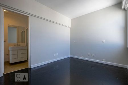 Apartamento à venda com 140m², 2 quartos e 1 vaga Apartamento à venda com 140m², 2 quartos e 1 vagaSuíte 2