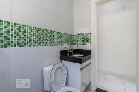 Casa à venda com 150m², 2 quartos e 2 vagas Casa à venda com 150m², 2 quartos e 2 vagasBanheiro 2 - Edícula