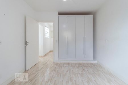 Casa à venda com 150m², 2 quartos e 2 vagas Casa à venda com 150m², 2 quartos e 2 vagasQuarto 2 - Edícula