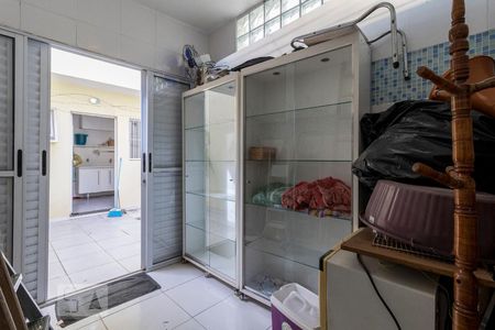 Casa à venda com 150m², 2 quartos e 2 vagas Casa à venda com 150m², 2 quartos e 2 vagasDespensa