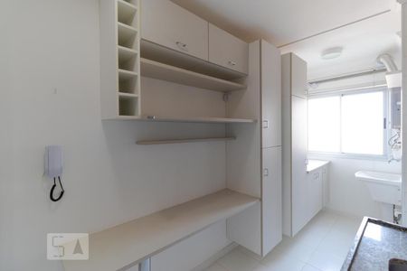 Apartamento à venda com 64m², 2 quartos e 1 vaga Apartamento à venda com 64m², 2 quartos e 1 vagaCozinha