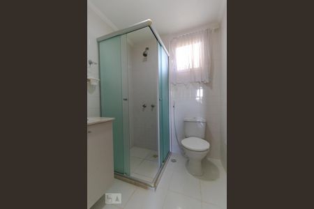 Apartamento à venda com 64m², 2 quartos e 1 vaga Apartamento à venda com 64m², 2 quartos e 1 vagaBanheiro da Suíte