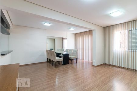 Sala de apartamento para alugar com 2 quartos, 78m² em Camargos, Guarulhos