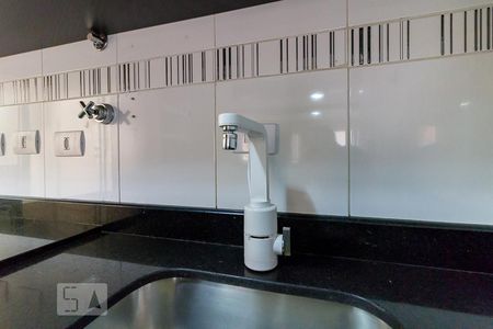 Apartamento para alugar com 78m², 2 quartos e 1 vagaCozinha - torneira elétrica