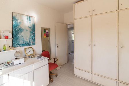 Casa à venda com 489m², 5 quartos e 6 vagas Casa à venda com 489m², 5 quartos e 6 vagasSuite 2