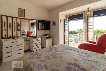 Casa à venda com 489m², 5 quartos e 6 vagas Casa à venda com 489m², 5 quartos e 6 vagasSuite 1