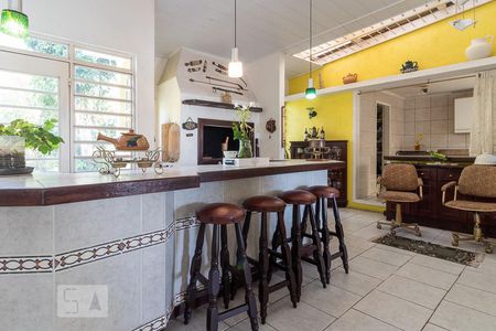 Casa à venda com 489m², 5 quartos e 6 vagas Casa à venda com 489m², 5 quartos e 6 vagasChurrasqueira