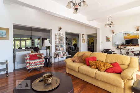 Sala 1 de casa à venda com 5 quartos, 489m² em Vila Jardim, Porto Alegre