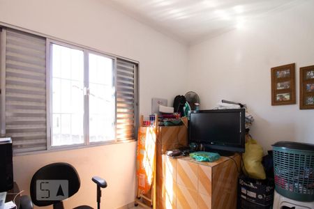 Casa à venda com 200m², 3 quartos e 2 vagasQuarto 2