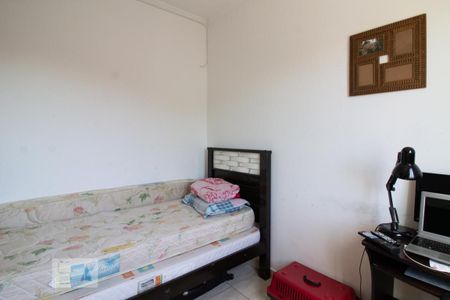 Casa à venda com 200m², 3 quartos e 2 vagasQuarto 2