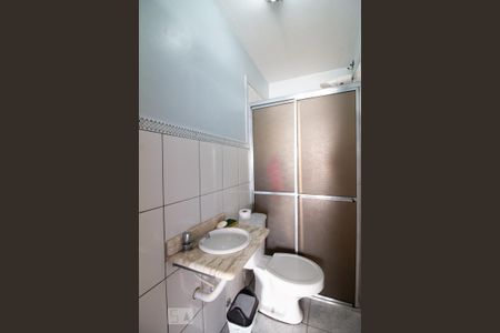 Casa à venda com 200m², 3 quartos e 2 vagasBanheiro de Serviço