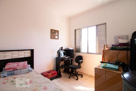 Casa à venda com 200m², 3 quartos e 2 vagasQuarto 2