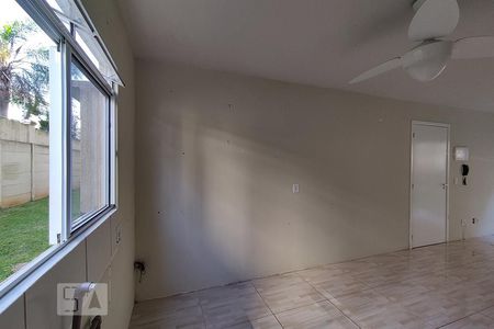 Sala e Cozinha de apartamento à venda com 3 quartos, 79m² em Igara, Canoas