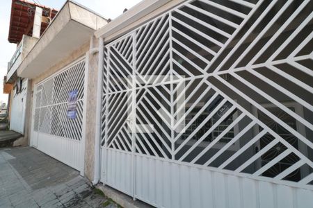 Casa para alugar com 80m², 2 quartos e 1 vagaFachada