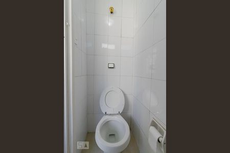 Apartamento para alugar com 133m², 3 quartos e 1 vaga Apartamento para alugar com 133m², 3 quartos e 1 vagaBanheiro de Serviço