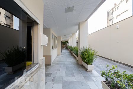 Apartamento para alugar com 133m², 3 quartos e 1 vaga Apartamento para alugar com 133m², 3 quartos e 1 vagaEntrada