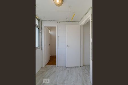Apartamento para alugar com 133m², 3 quartos e 1 vaga Apartamento para alugar com 133m², 3 quartos e 1 vagaÁrea de Serviço