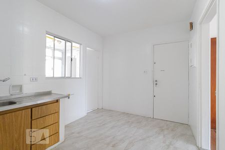 Apartamento para alugar com 133m², 3 quartos e 1 vaga Apartamento para alugar com 133m², 3 quartos e 1 vagaCozinha