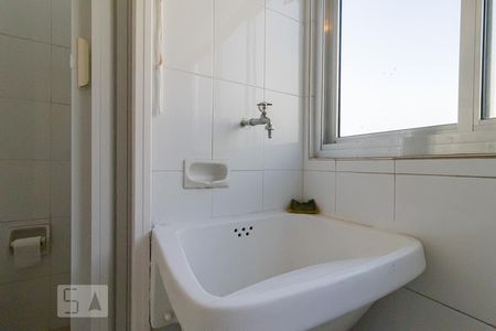 Apartamento para alugar com 133m², 3 quartos e 1 vaga Apartamento para alugar com 133m², 3 quartos e 1 vagaÁrea de Serviço