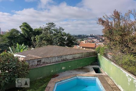 Vista de casa à venda com 5 quartos, 300m² em Jardim Peri Peri, São Paulo