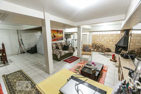Casa de condomínio à venda com 150m², 3 quartos e 1 vagaSala de Estar