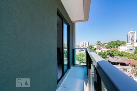 Apartamento à venda com 78m², 3 quartos e 1 vaga Apartamento à venda com 78m², 3 quartos e 1 vagaVaranda da Suíte