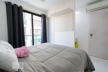 Apartamento à venda com 78m², 3 quartos e 1 vaga Apartamento à venda com 78m², 3 quartos e 1 vagaSuíte
