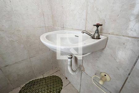 Casa para alugar com 70m², 1 quarto e sem vagaBanheiro