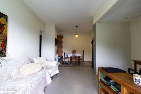 Sala de apartamento à venda com 2 quartos, 70m² em Cosme Velho, Rio de Janeiro