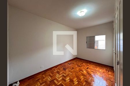 Quarto 1 de casa à venda com 2 quartos, 75m² em Jardim Aeroporto, São Paulo