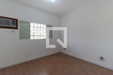 Casa para alugar com 166m², 3 quartos e 4 vagas Casa para alugar com 166m², 3 quartos e 4 vagasSuíte