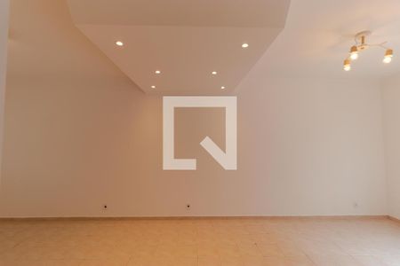 Casa para alugar com 166m², 3 quartos e 4 vagas Casa para alugar com 166m², 3 quartos e 4 vagasSalas