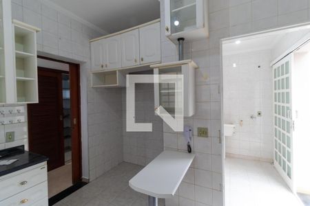 Casa para alugar com 166m², 3 quartos e 4 vagas Casa para alugar com 166m², 3 quartos e 4 vagasCozinha