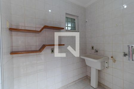 Casa para alugar com 166m², 3 quartos e 4 vagas Casa para alugar com 166m², 3 quartos e 4 vagasÁrea de Serviço