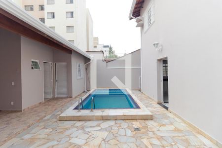 Casa para alugar com 166m², 3 quartos e 4 vagas Casa para alugar com 166m², 3 quartos e 4 vagasPiscina