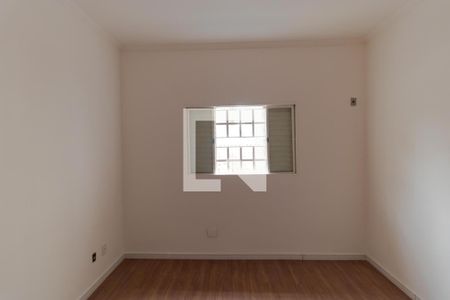 Casa para alugar com 166m², 3 quartos e 4 vagas Casa para alugar com 166m², 3 quartos e 4 vagasQuarto 01