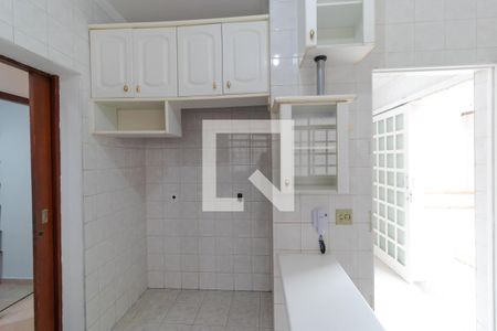 Casa para alugar com 166m², 3 quartos e 4 vagas Casa para alugar com 166m², 3 quartos e 4 vagasCozinha
