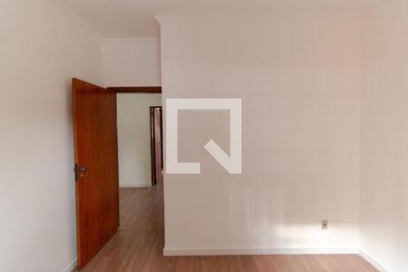 Casa para alugar com 166m², 3 quartos e 4 vagas Casa para alugar com 166m², 3 quartos e 4 vagasQuarto 02