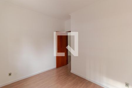 Casa para alugar com 166m², 3 quartos e 4 vagas Casa para alugar com 166m², 3 quartos e 4 vagasQuarto 02