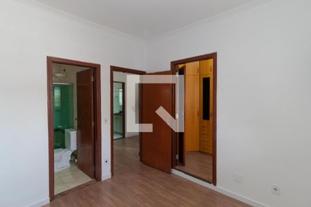 Casa para alugar com 166m², 3 quartos e 4 vagas Casa para alugar com 166m², 3 quartos e 4 vagasSuíte