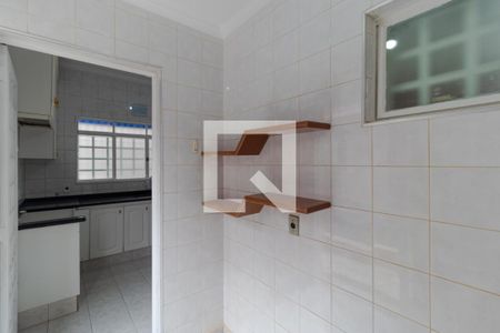 Casa para alugar com 166m², 3 quartos e 4 vagas Casa para alugar com 166m², 3 quartos e 4 vagasÁrea de Serviço