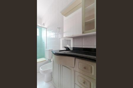 Casa para alugar com 166m², 3 quartos e 4 vagas Casa para alugar com 166m², 3 quartos e 4 vagasBanheiro 01