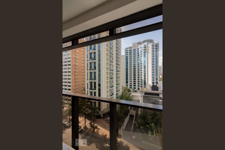 Varanda Sala de kitnet/studio para alugar com 1 quarto, 37m² em Moema, São Paulo