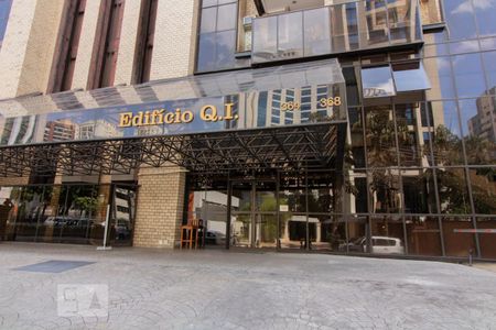 Studio para alugar com 37m², 1 quarto e 1 vaga Studio para alugar com 37m², 1 quarto e 1 vagaFachada