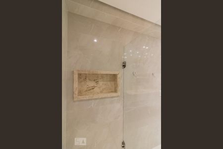 Studio para alugar com 37m², 1 quarto e 1 vaga Studio para alugar com 37m², 1 quarto e 1 vagaBanheiro